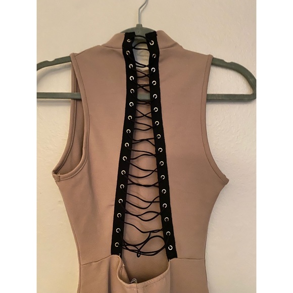 Lace Back Dress - Picture 2 of 4